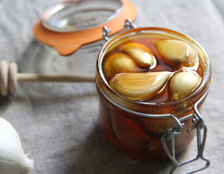 Garlic honey pastes miracles